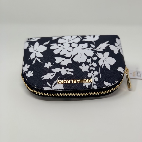 NWT Michael Kors floral cosmetic/travel case - Picture 6 of 6